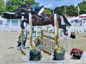 Horslyx Ambassador Richard Nichol and Tarnside Globetrotter